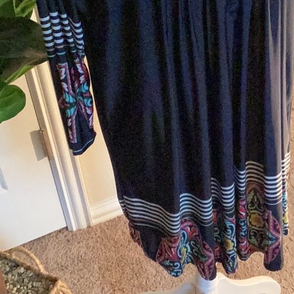 Size XL Tunic pleated detail - Picture 3 of 8